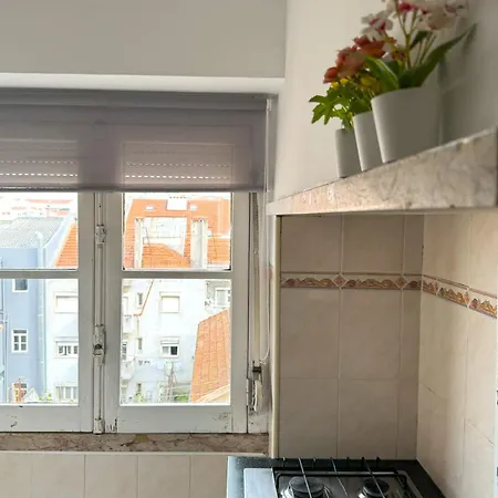 Casas Da Eva - Campolide Δωμάτια σε οικογενειακή κατοικία