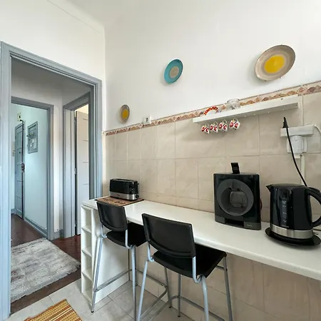 Δωμάτια σε οικογενειακή κατοικία Casas Da Eva - Campolide *