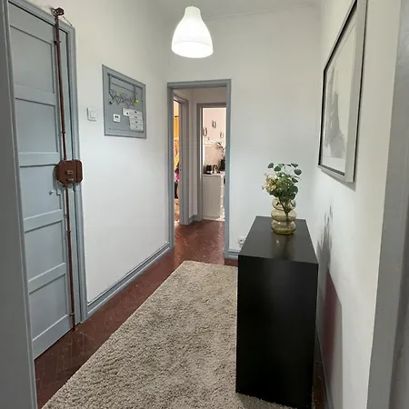 Δωμάτια σε οικογενειακή κατοικία Casas Da Eva - Campolide Lisboa